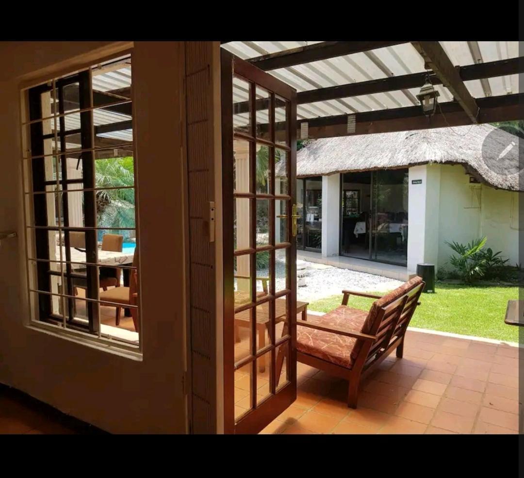 The Link Guest Lodge كمبتون بارك الغرفة الصورة