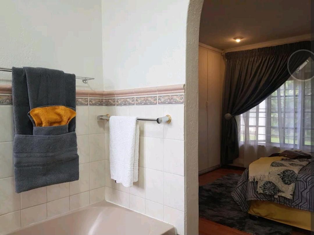 The Link Guest Lodge كمبتون بارك الغرفة الصورة